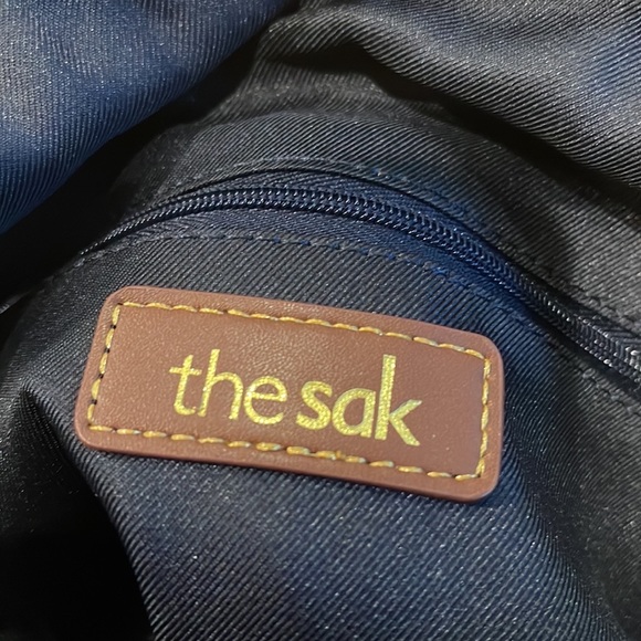 ♻️The Sak Sequoia Crochet Hobo Bag LIKE NEW - Picture 8 of 10